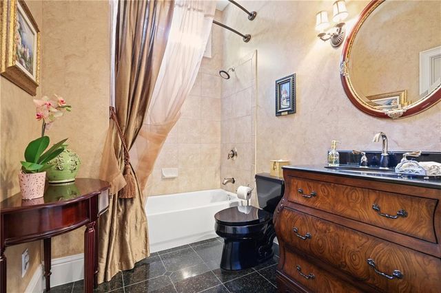 2630 Weddington NE Place, Marietta, GA 30068