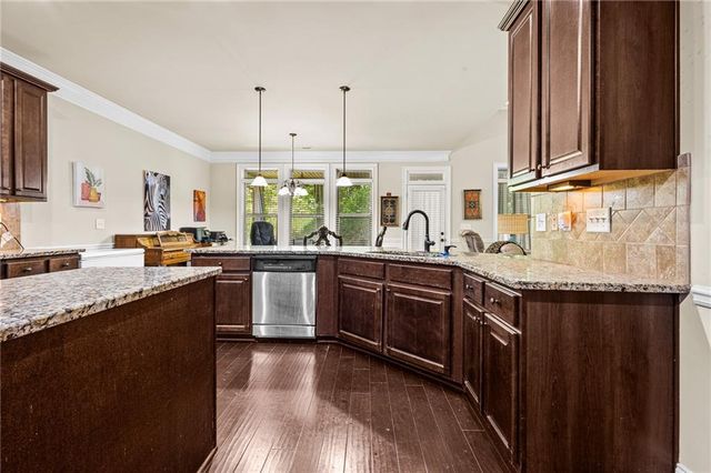 115 Westside Way, Fayetteville, GA 30214
