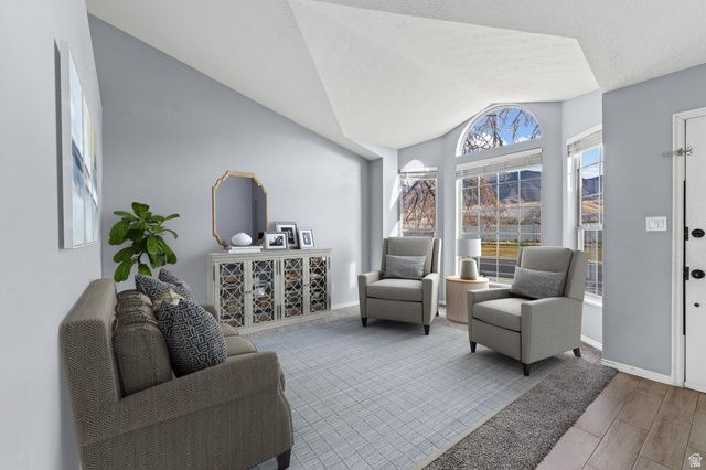 160 COUNTRY CLUB DR, Stansbury Park, UT 84074