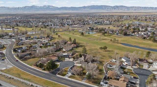 160 COUNTRY CLUB DR, Stansbury Park, UT 84074