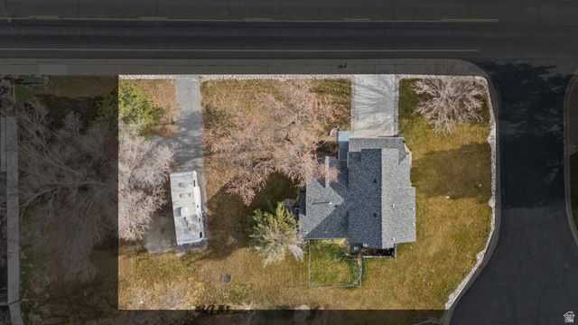 160 COUNTRY CLUB DR, Stansbury Park, UT 84074