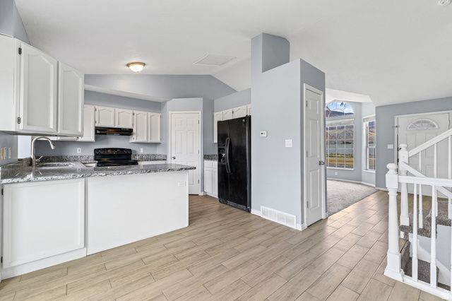 160 COUNTRY CLUB DR, Stansbury Park, UT 84074