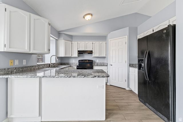 160 COUNTRY CLUB DR, Stansbury Park, UT 84074