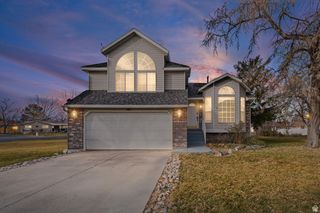 160 COUNTRY CLUB DR, Stansbury Park, UT 84074