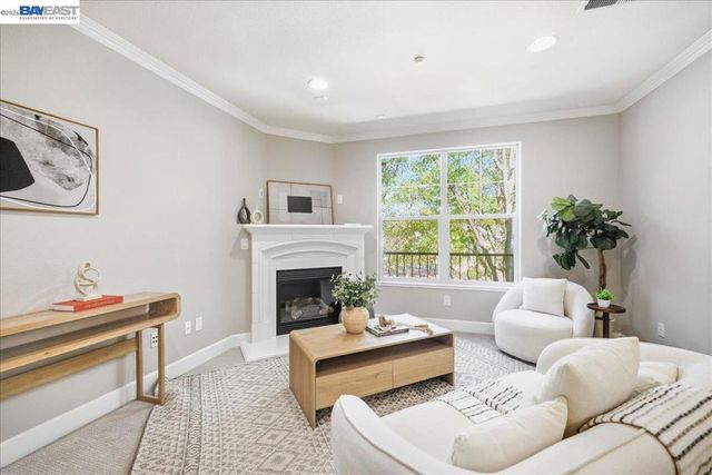 1437 Marcello Dr, San Jose, CA 95131