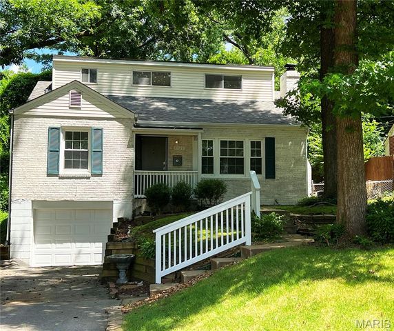 9721 Greenwood Terrace, Rock Hill, MO 63119