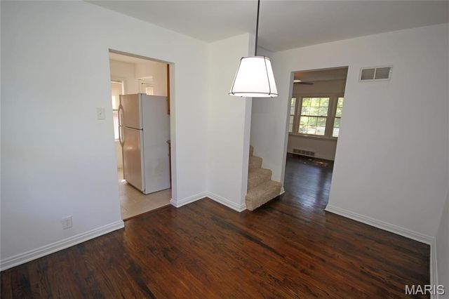 9721 Greenwood Terrace, Rock Hill, MO 63119