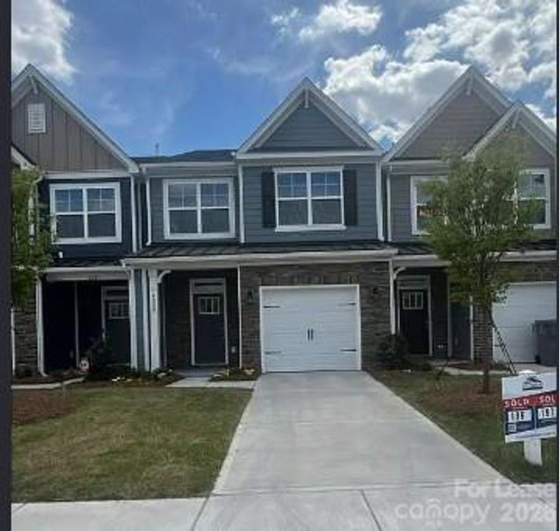 4229 Black Court, Harrisburg, NC 28075