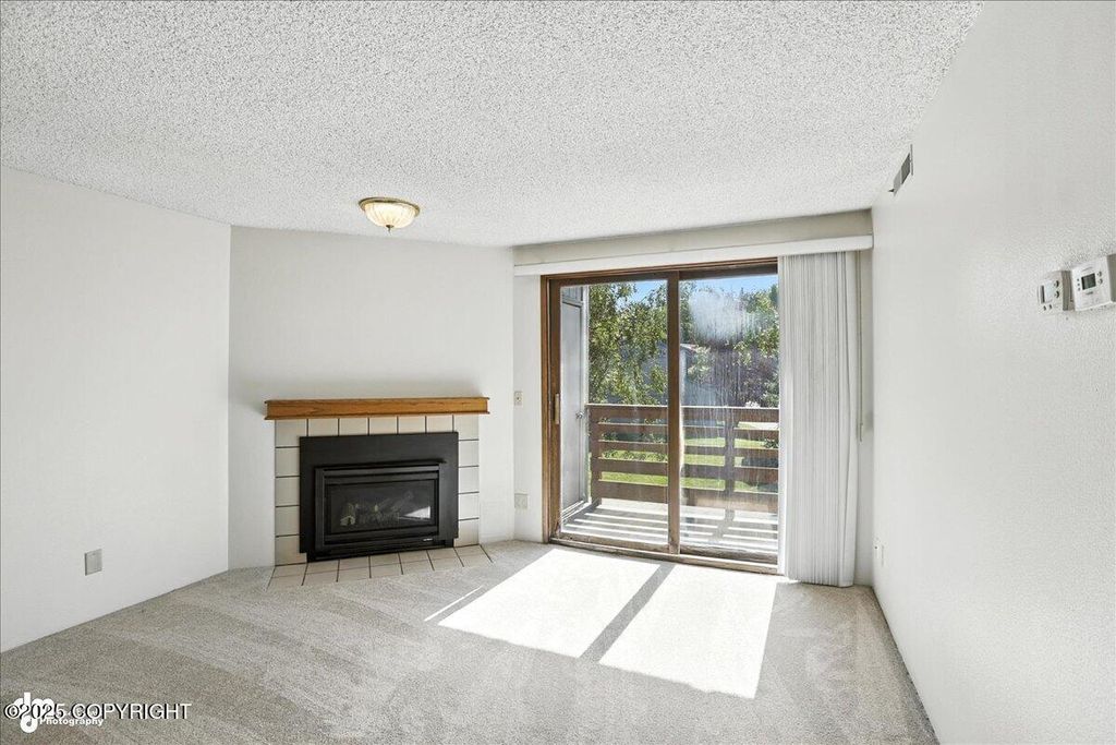 9645 Independence Drive, D307, Anchorage, AK 99507