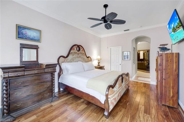 1814 Leamington LN, Naples, FL 34109