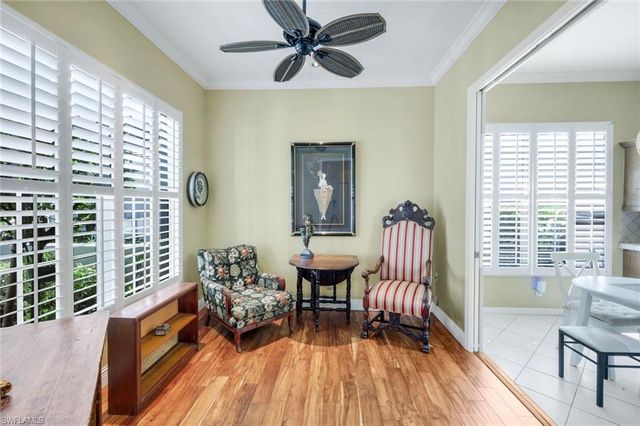 1814 Leamington LN, Naples, FL 34109