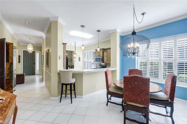 1814 Leamington LN, Naples, FL 34109