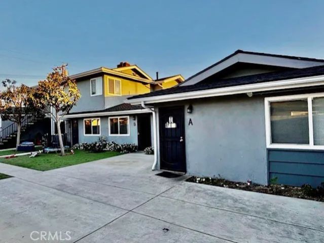 17132 Emerald 4, Huntington Beach, CA 92647