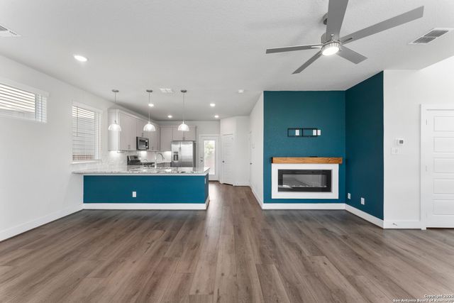 9607 Stillwater Pass, San Antonio, TX 78254