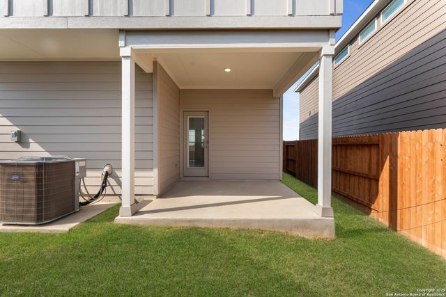 9607 Stillwater Pass, San Antonio, TX 78254