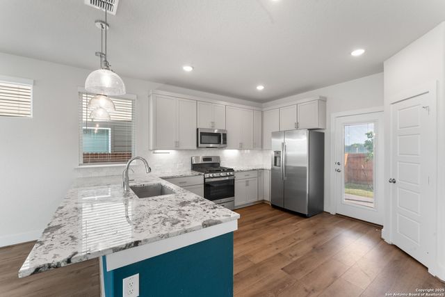 9607 Stillwater Pass, San Antonio, TX 78254
