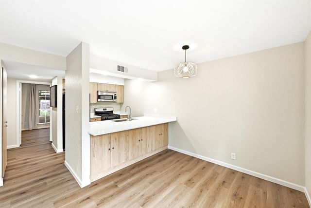 7801 Shoal Creek BLVD 140, Austin, TX 78757