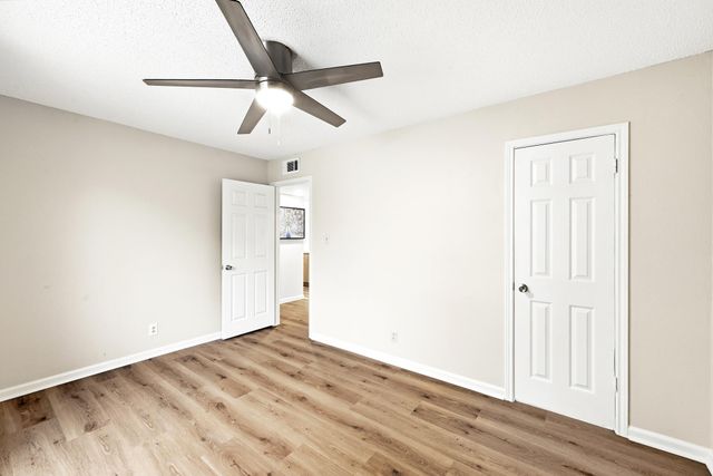 7801 Shoal Creek BLVD 140, Austin, TX 78757