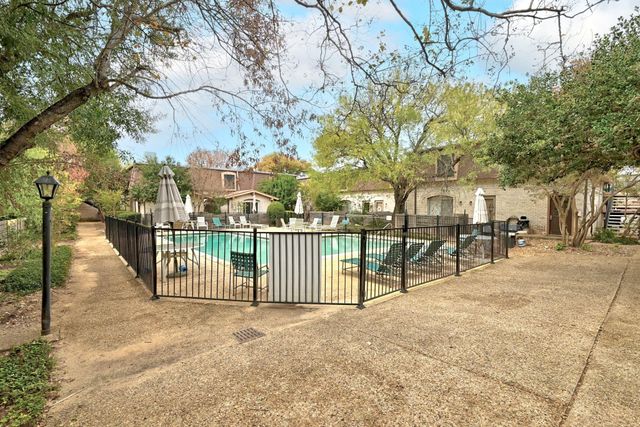 7801 Shoal Creek BLVD 140, Austin, TX 78757