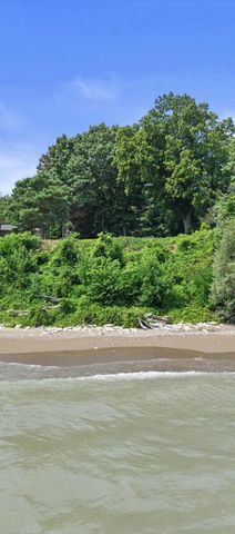 1341 Sheridan ROAD, Kenosha, WI 53140