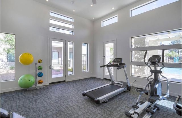 2015 N 50th Street Unit 50, Phoenix, AZ 85008