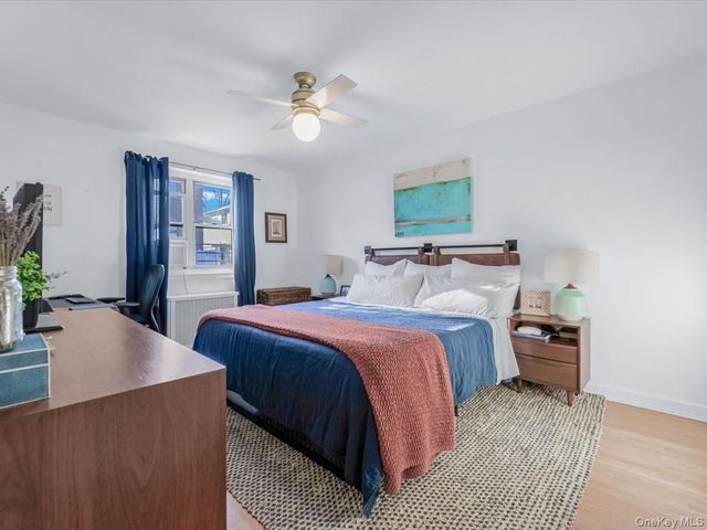 35-32 205th Street 279, Bayside, NY 11361