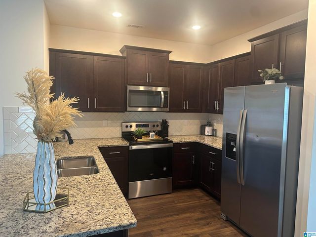 5869 MOUNTAIN VIEW TRAIL, Bessemer, AL 35022
