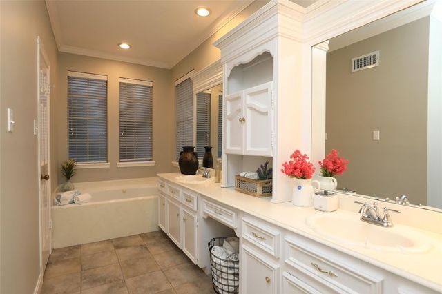 7906 Tizerton Court, Spring, TX 77379