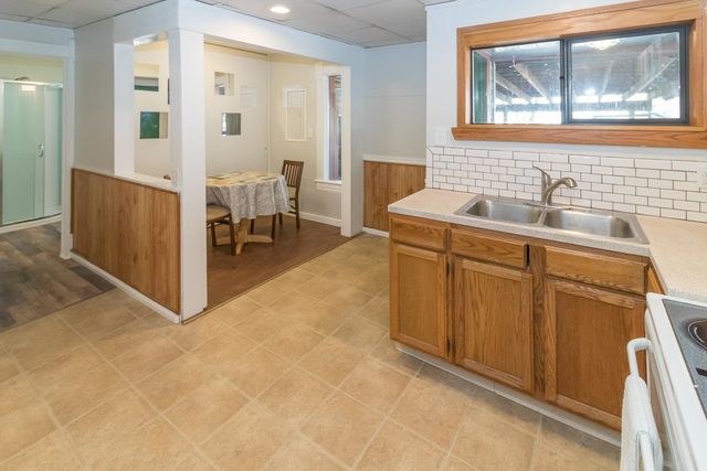 407 E 11th Ave, Spokane, WA 99202