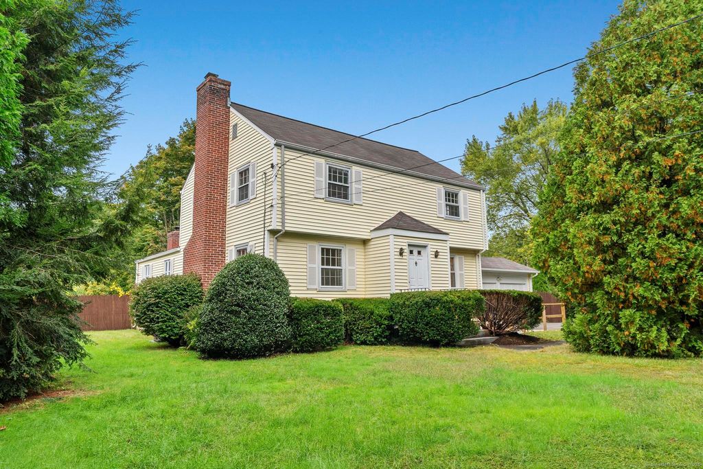 111 Town Farm Road, Farmington, CT 06032