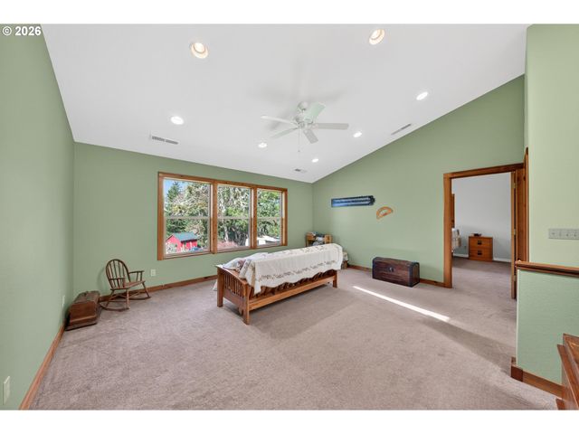 1020 SPOONER RIDGE Ln, Oakland, OR 97462