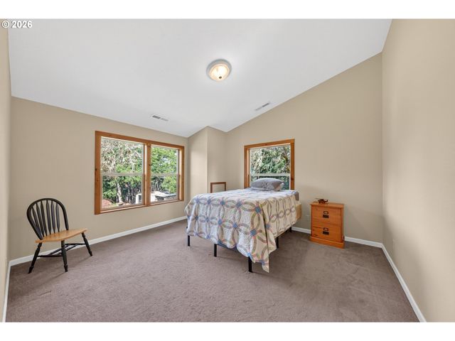 1020 SPOONER RIDGE Ln, Oakland, OR 97462