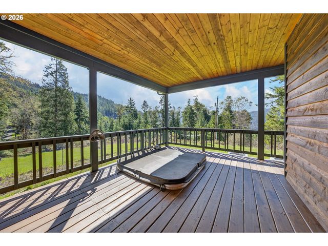 1020 SPOONER RIDGE Ln, Oakland, OR 97462