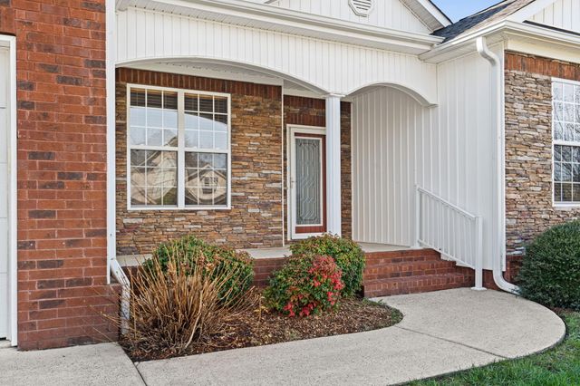 8964 Sunridge Drive, Ooltewah, TN 37363