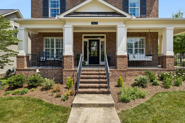 3061 Farmhouse Dr, Franklin, TN 37067