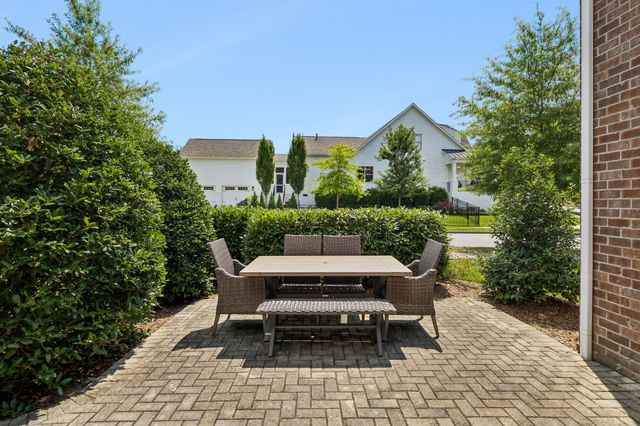 3061 Farmhouse Dr, Franklin, TN 37067