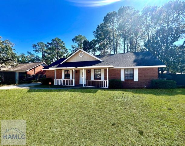 707 Friar Tuck Lane, Hinesville, GA 31313