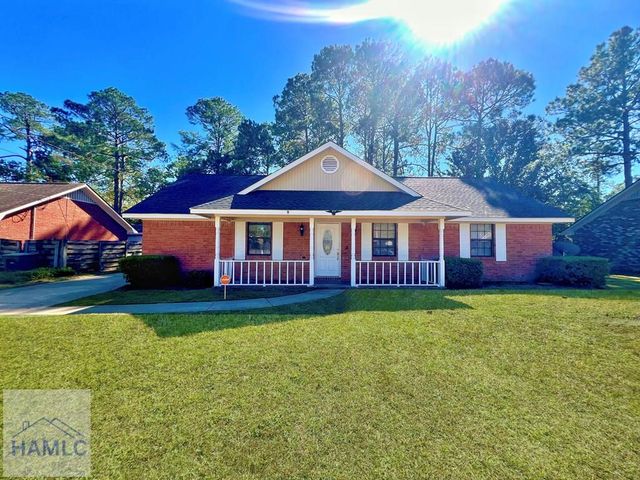 707 Friar Tuck Lane, Hinesville, GA 31313