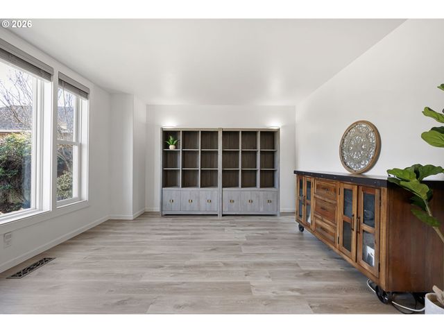 4043 WAGNER St, Eugene, OR 97402