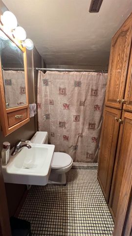 404 Birch Drive, Fredericksburg, IA 50630