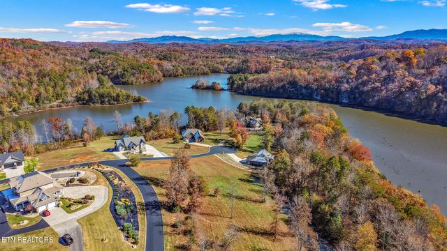 101 Copper Still Way, Madisonville, TN 37354