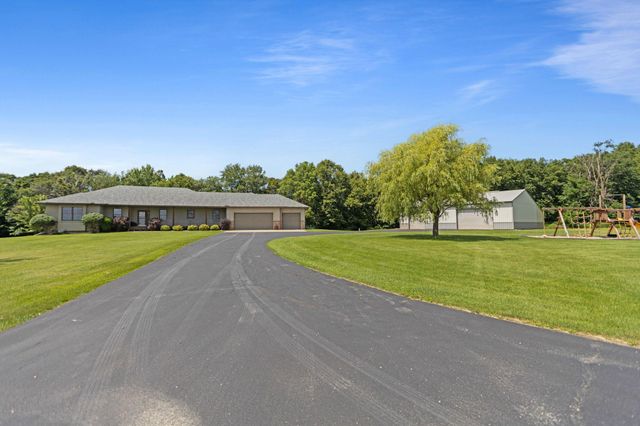 16110 Giefer Avenue, Wheeling Twp, MN 55053