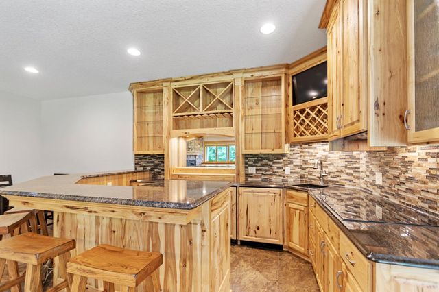 16110 Giefer Avenue, Wheeling Twp, MN 55053