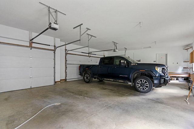 16110 Giefer Avenue, Wheeling Twp, MN 55053