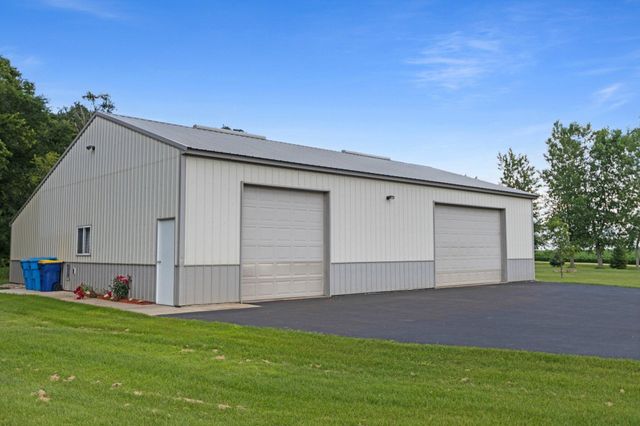 16110 Giefer Avenue, Wheeling Twp, MN 55053