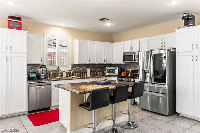 496 Grassrange Lane, Henderson, NV 89052
