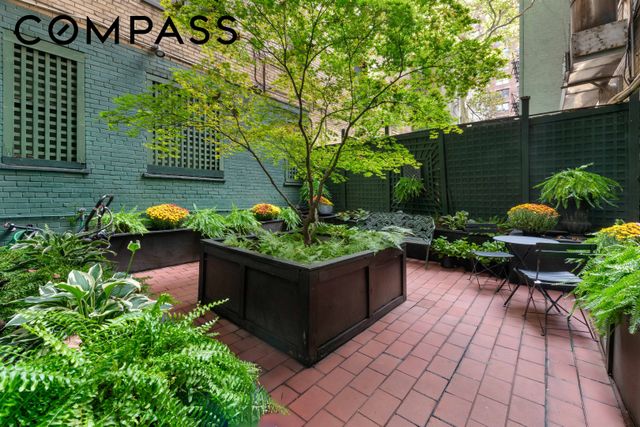 400 E 59th St Apt 2A, New York City, NY 10022