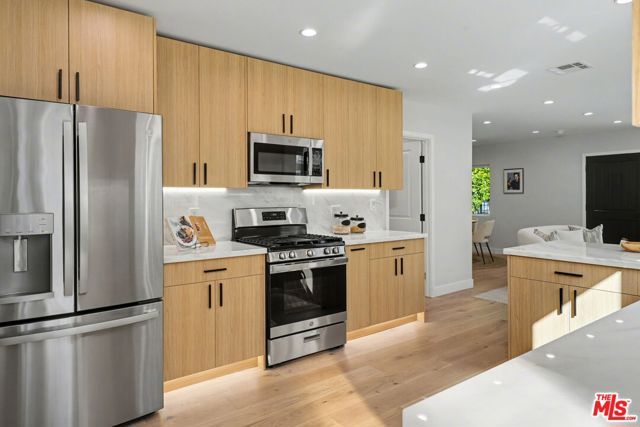 9028 Keith Avenue, West Hollywood, CA 90069