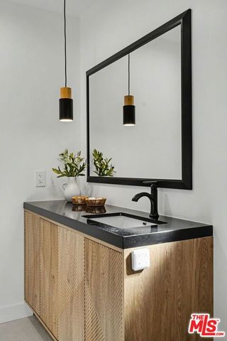 9028 Keith Avenue, West Hollywood, CA 90069