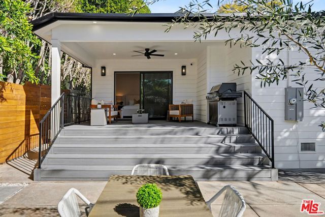 9028 Keith Avenue, West Hollywood, CA 90069
